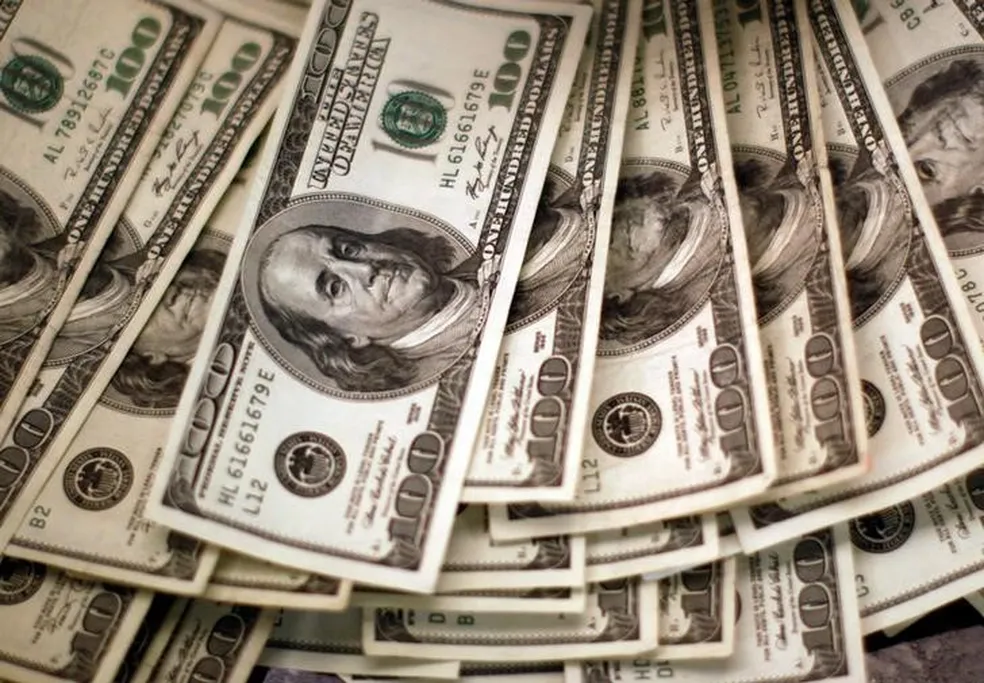 Real tem a 3ª maior desvalorização frente ao dólar entre moedas sul-americanas nos últimos 10 anos; entenda