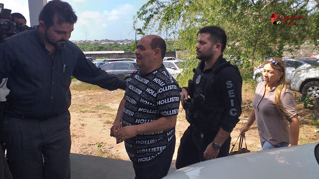 Vereador Astro de Ogum paga fiança e é liberado pela polícia