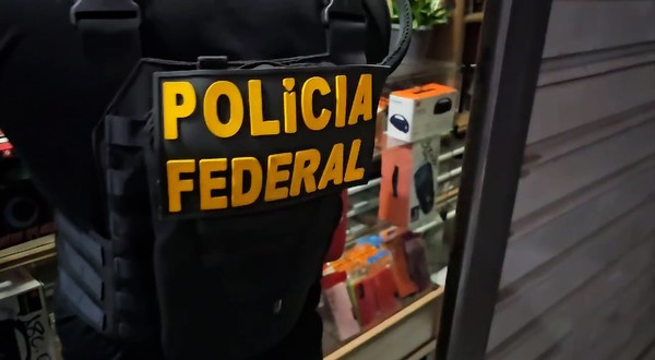 Operação da PF cumpre mandados de busca e apreensão contra esquema de fraudes em saques do FGTS no MA