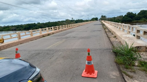 DNIT libera parcialmente tráfego de veículos pesados na ponte sobre o rio Pindaré