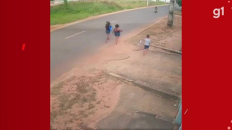  Jovem morre e sete ficam feridos após caminhonete em alta velocidade atropelar grupo em Balsas, no MA
