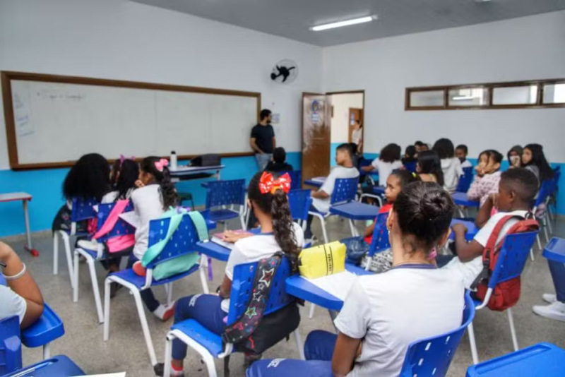 Justiça condena a Prefeitura de São Luís a realizar concurso público para professor da rede municipal de ensino