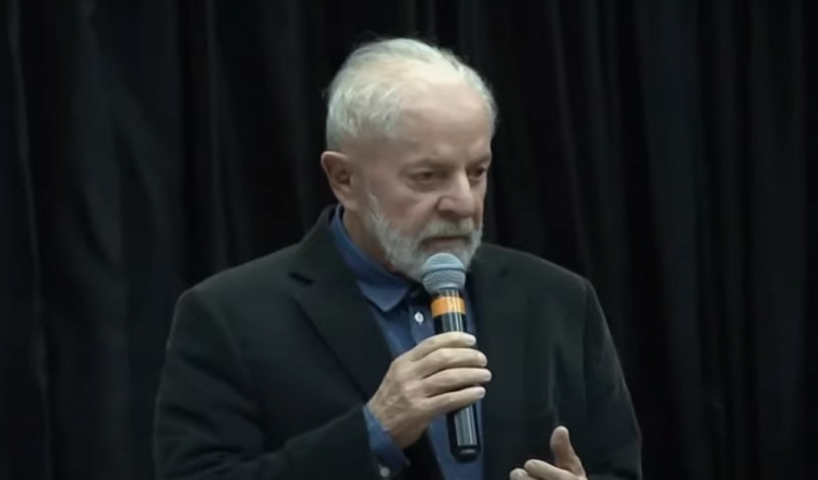 Governo anuncia auxílio de R$ 5,1 mil a famílias do RS; assista ao discurso de Lula na íntegra