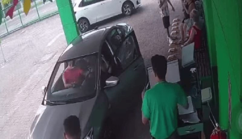 Homem é preso após agredir com socos a namorada em locadora de veículos em São Luís