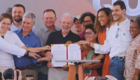 Lula assina decreto de conciliação entre quilombolas e Centro de Lançamento de Foguetes no MA; impasse durou 40 anos
