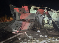 Criminosos rendem vigilantes e explodem carro-forte em Bacabal, no MA; veículo ficou partido ao meio