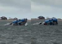 VÍDEO: Barco naufraga na região dos Lençóis Maranhenses 