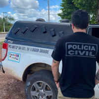 Mulher é presa suspeita de agredir a própria filha e a avó com cabo de vassoura no MA
