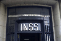 Governo Federal pede ao STF que suspenda ações contra União por fraude no INSS