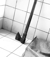 Mãe é presa após matar o próprio filho recém-nascido a golpes de machado no interior do Maranhão