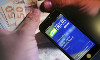 Novo auxílio emergencial: trabalhador saberá se tem direito amanhã (02/04)
