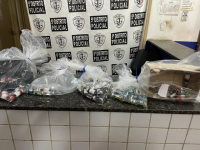 Médico suspeito de venda ilegal de anabolizantes é preso pela polícia na Grande São Luís